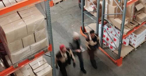 Image of workers at facility to represent Supply Ontario page banner
